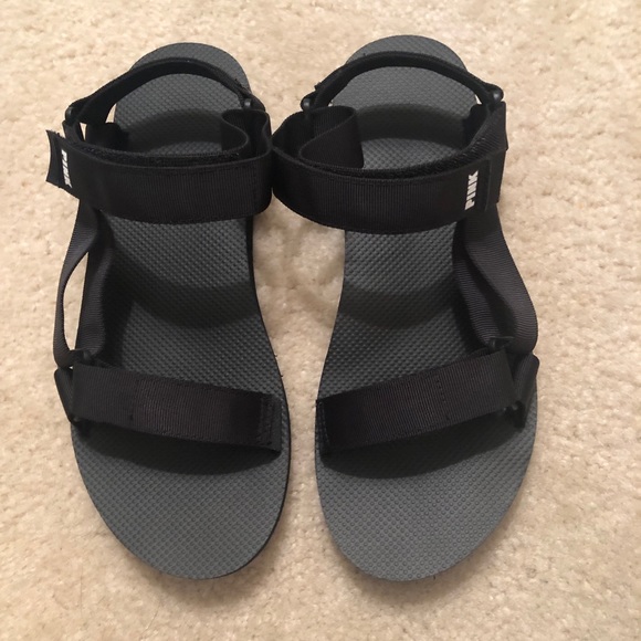 victoria secret festival sandal